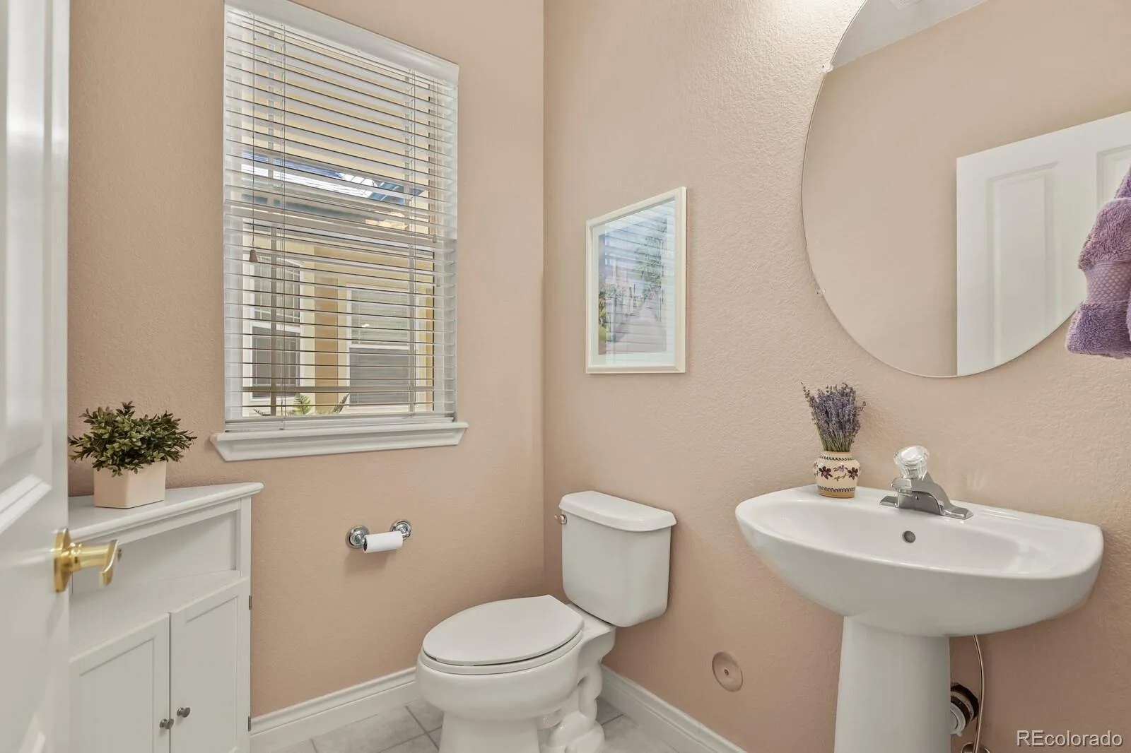 8352 S Garland Circle Littleton CO 80128 | MLS #REC1651063 08272026163559 1600 15