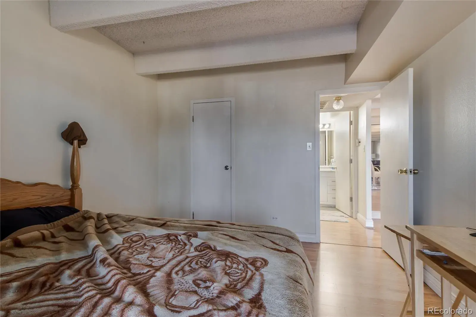 8060 E Girard Avenue #208 Denver CO 80231 MLS #REC1652712 01302026000856 1600 13