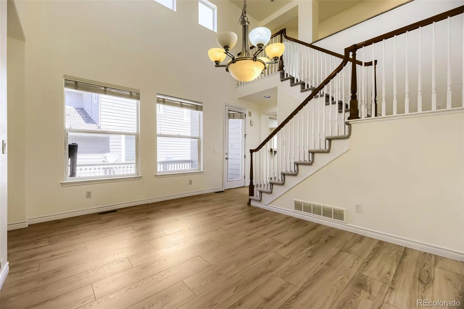 4900 Bluegate Drive Highlands Ranch CO 80130 | MLS #REC1654251 08282026132522 1600 7
