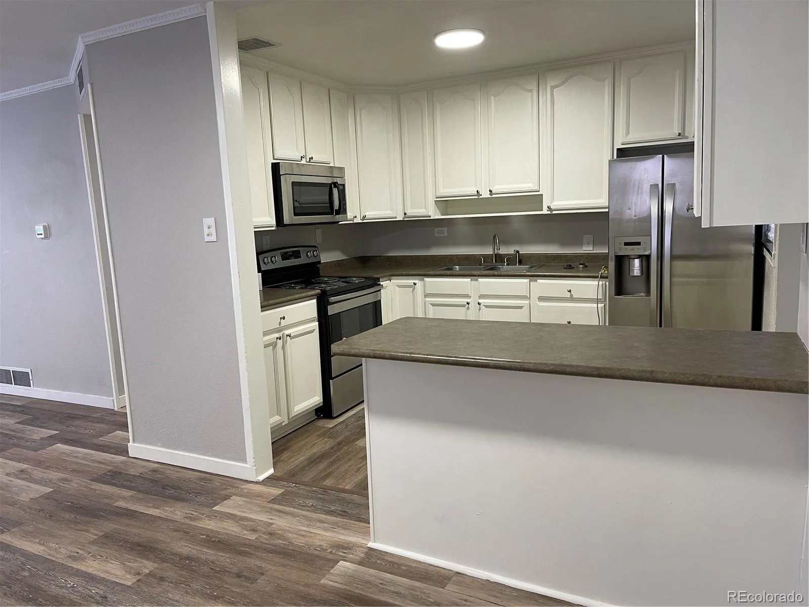 1250 Worchester Street Aurora CO 80011 MLS #REC1654991 04092026010730 1600 2