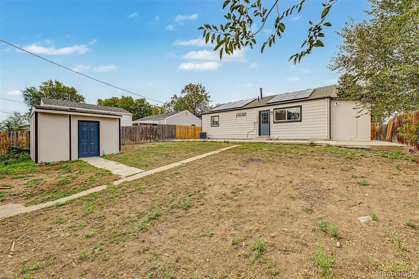 1242 S Seneca Way Denver CO 80223 | MLS #REC1656105 08272026035305 1600 22