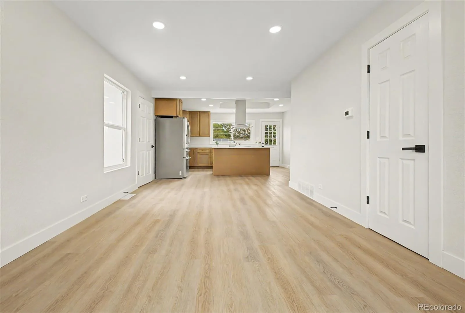1242 S Seneca Way Denver CO 80223 | MLS #REC1656105 08272026035305 1600 4