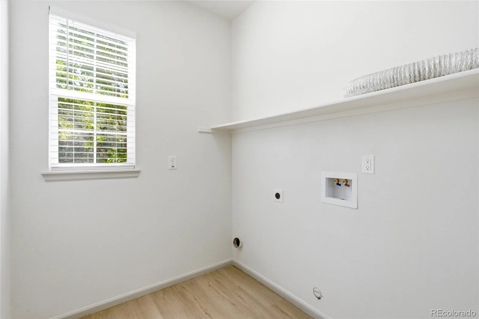 160 Granby Way #C Aurora CO 80011 MLS #REC1656231 06112026205413 1600 14