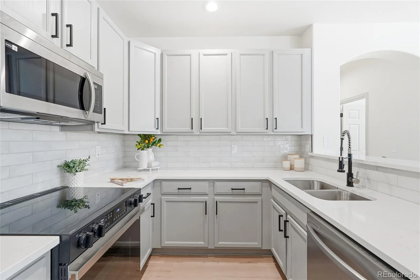 160 Granby Way #C Aurora CO 80011 MLS #REC1656231 06112026205413 1600 6