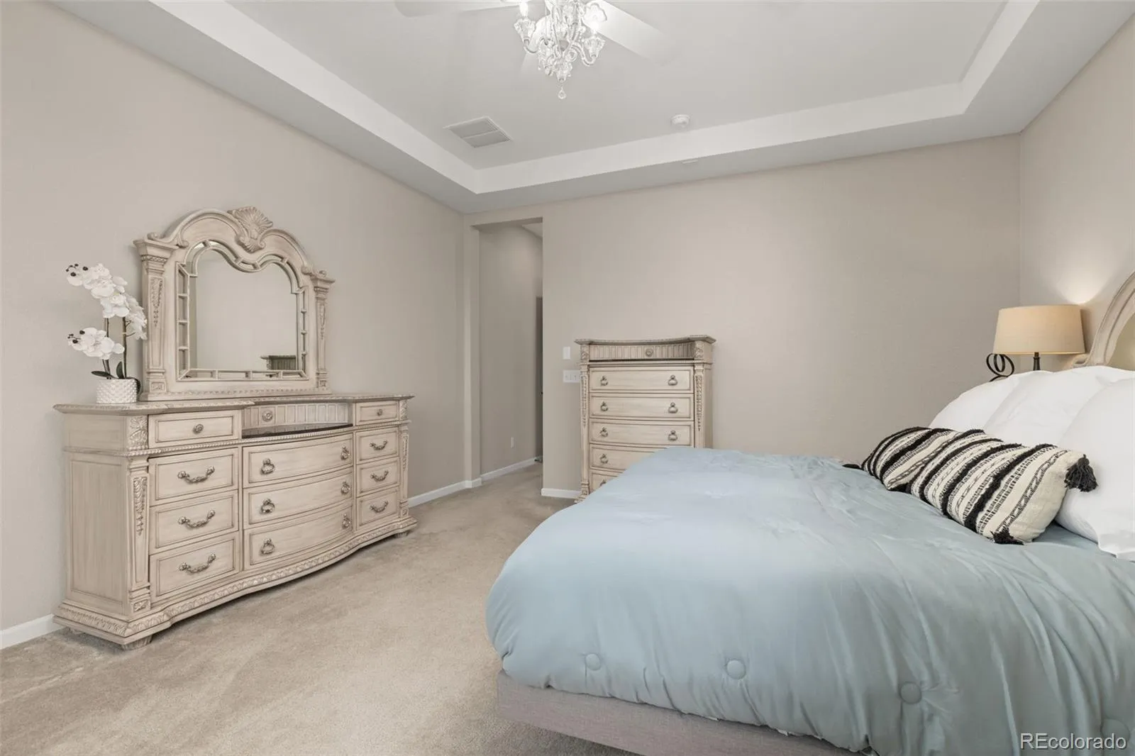 26743 E Peakview Place Aurora CO 80016 MLS #REC1657759 05232026182122 1600 1