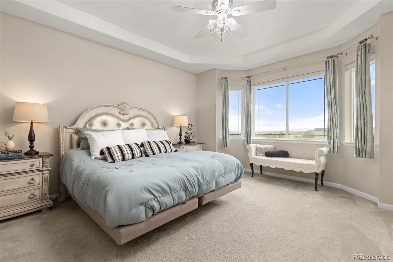 26743 E Peakview Place Aurora CO 80016 MLS #REC1657759 05232026182122 1600 11