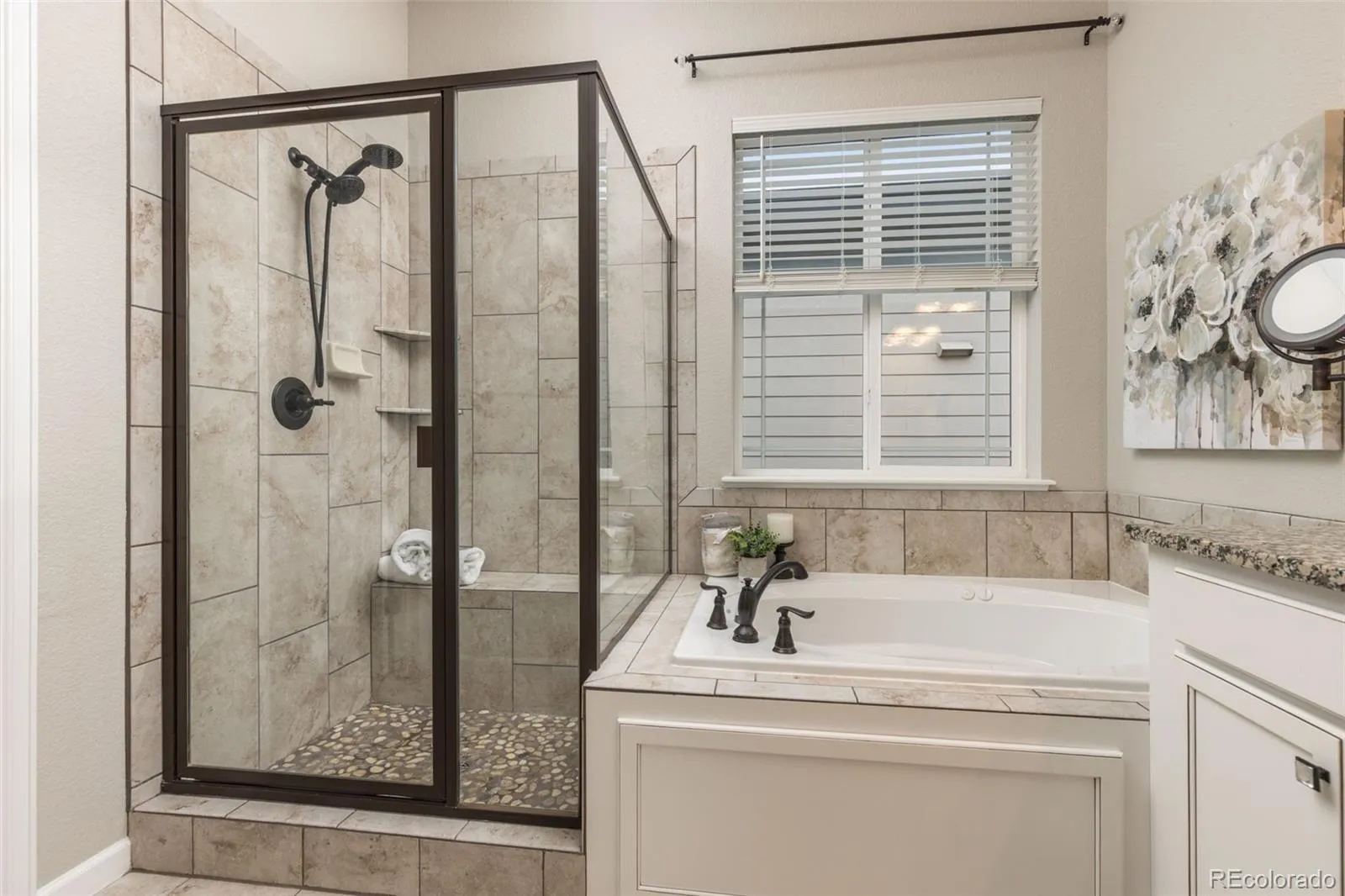 26743 E Peakview Place Aurora CO 80016 MLS #REC1657759 05232026182122 1600 12