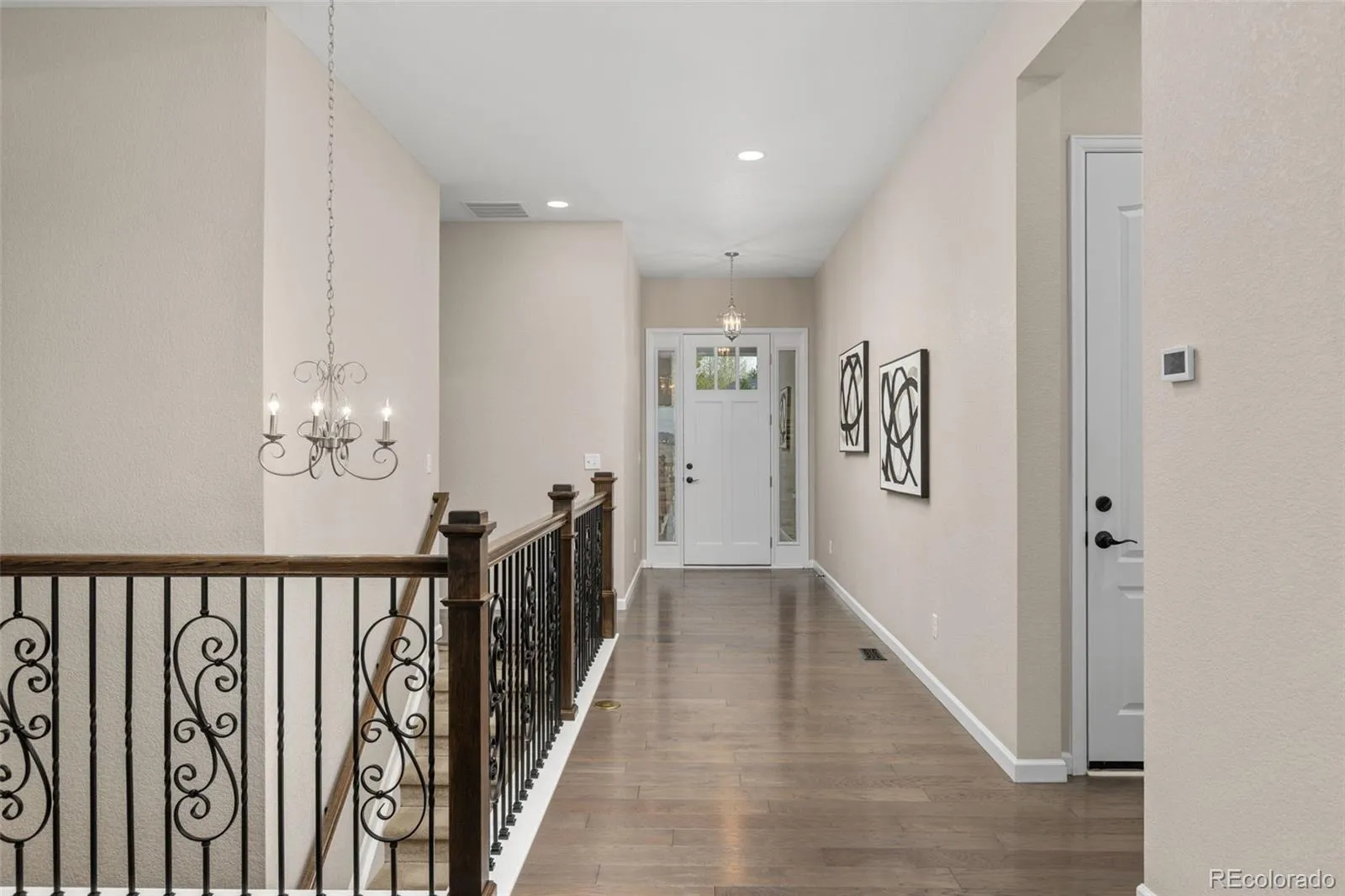 26743 E Peakview Place Aurora CO 80016 MLS #REC1657759 05232026182122 1600 22