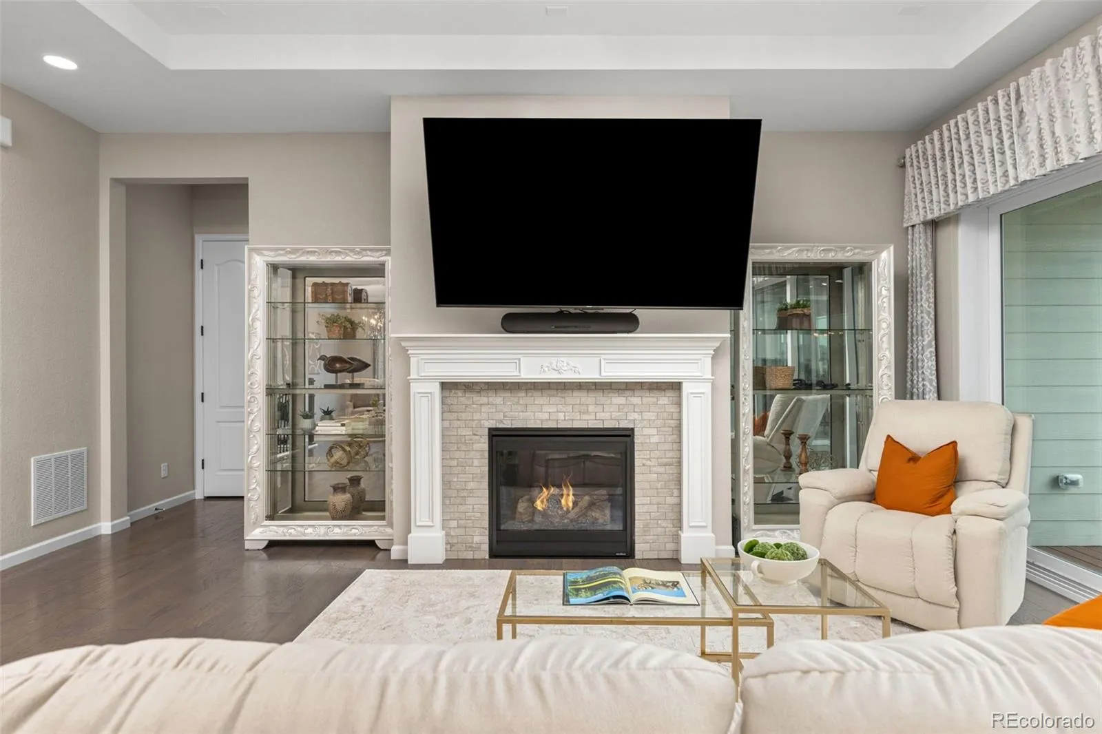 26743 E Peakview Place Aurora CO 80016 MLS #REC1657759 05232026182122 1600 9