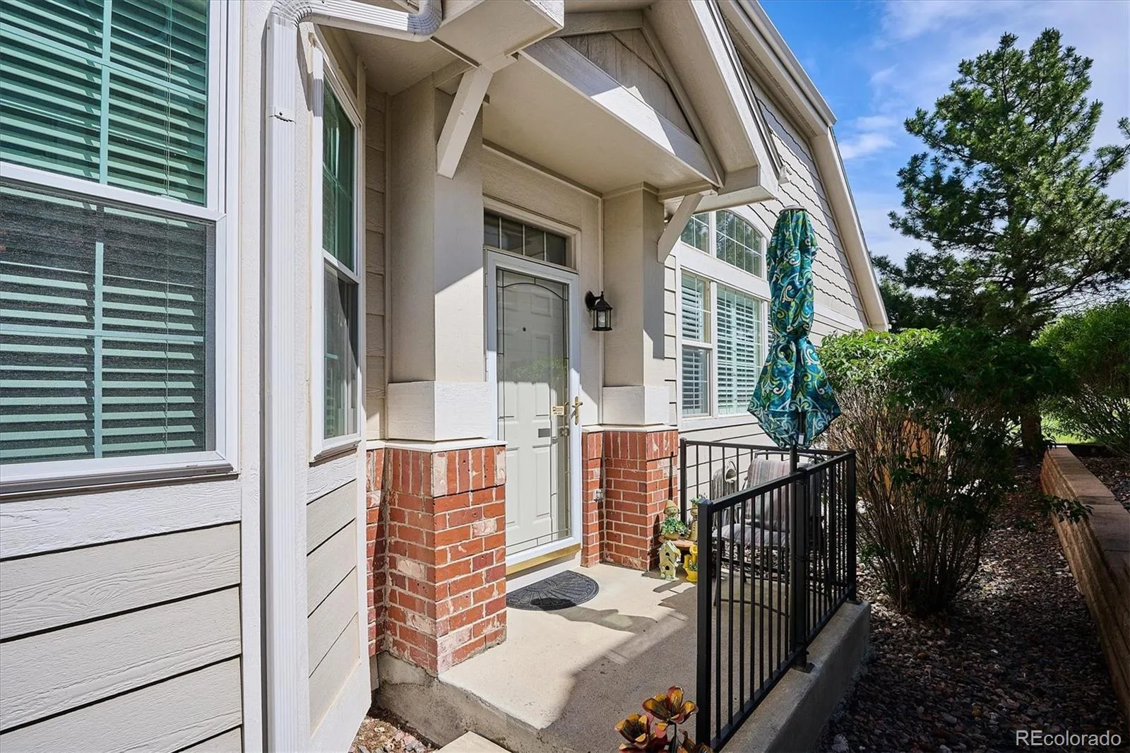 2801 Newport Circle Castle Rock CO 80104 | MLS #REC1658248 06022026185057 1600 1