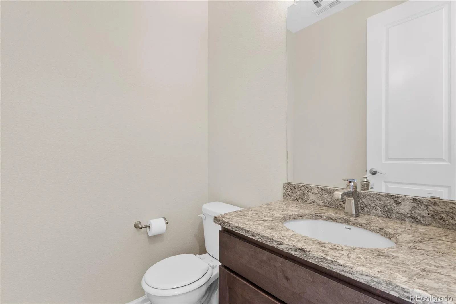 9645 Bellaire Lane Denver CO 80229 | MLS #REC1658833 08252026020437 1600 26
