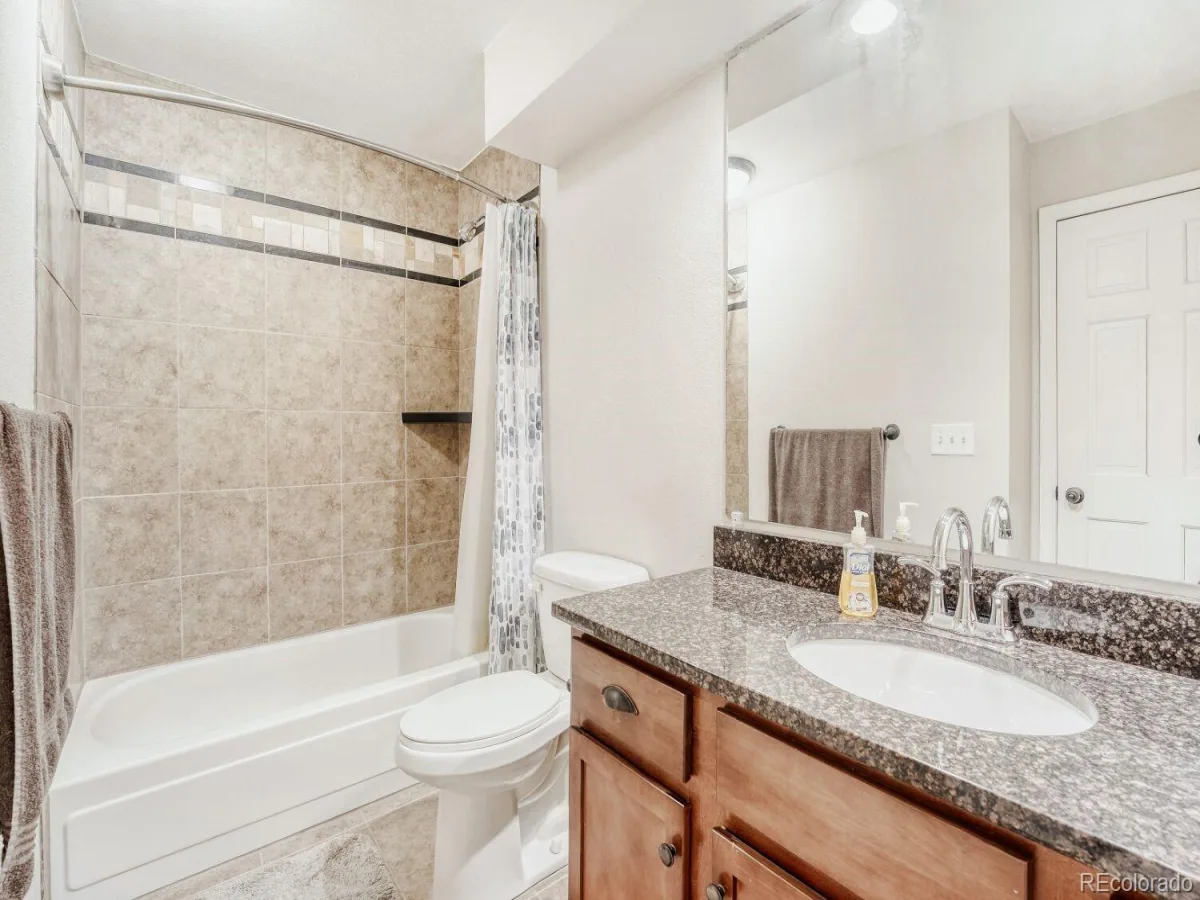 200 S Dearborn Circle Aurora CO 80012 MLS #REC1660752 06092026072347 1200 13