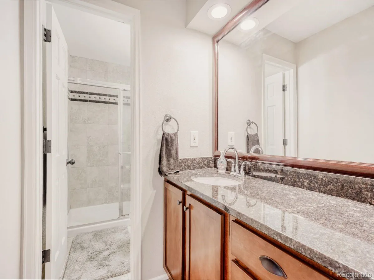 200 S Dearborn Circle Aurora CO 80012 MLS #REC1660752 06092026072347 1200 14