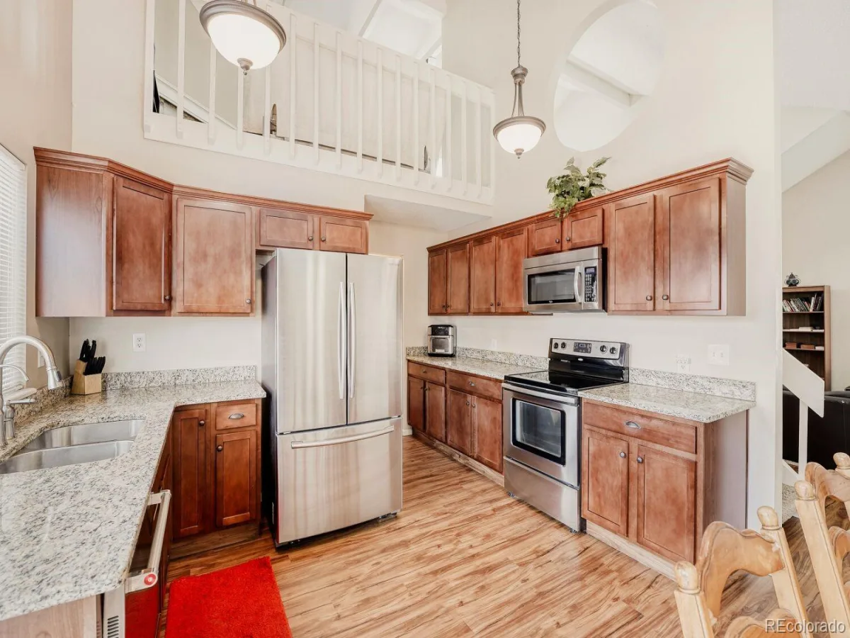 200 S Dearborn Circle Aurora CO 80012 MLS #REC1660752 06092026072347 1200 8