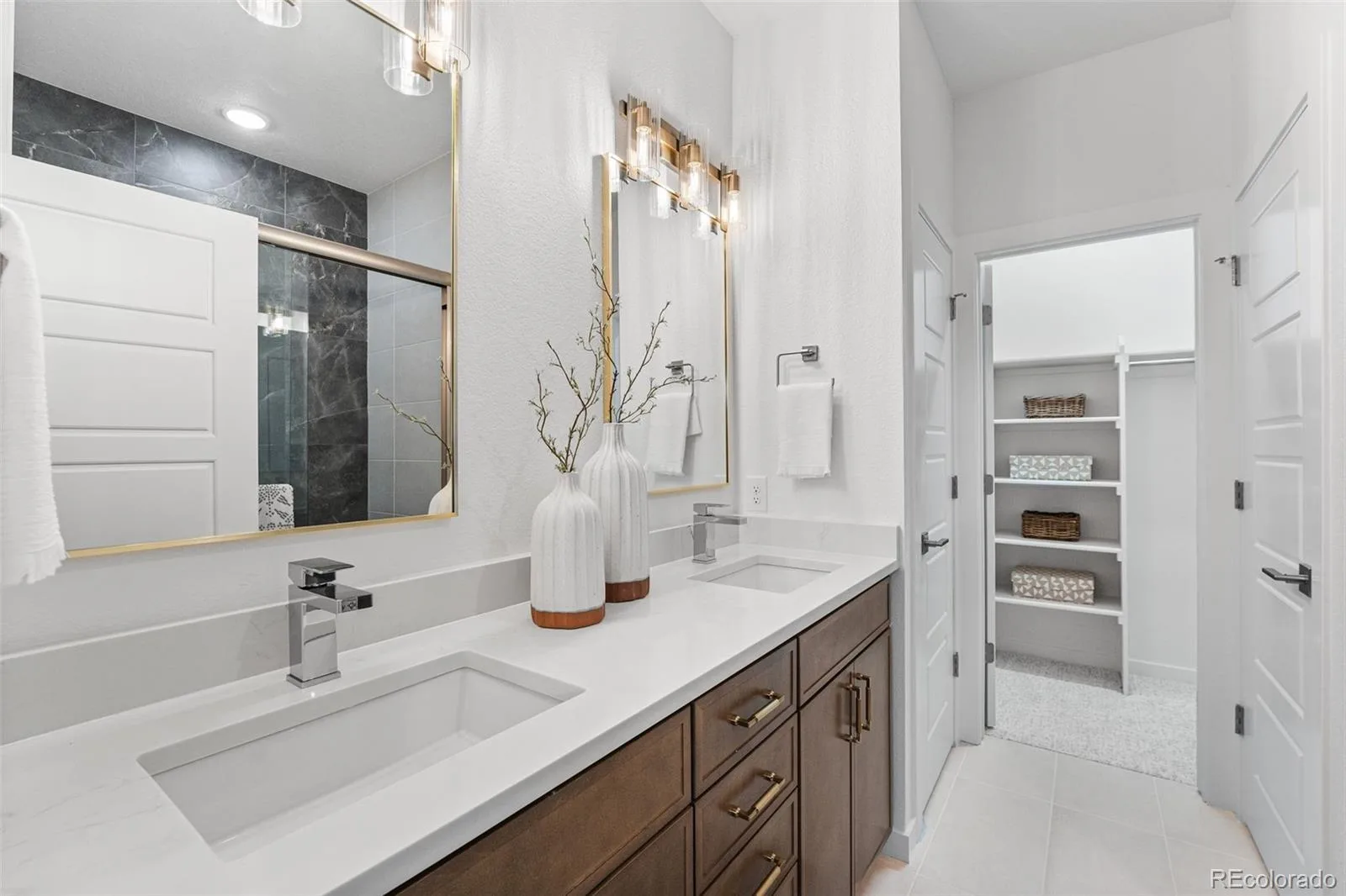 12334 W 58th Court Arvada CO 80004 | MLS #REC1661397 08212026214618 1600 38