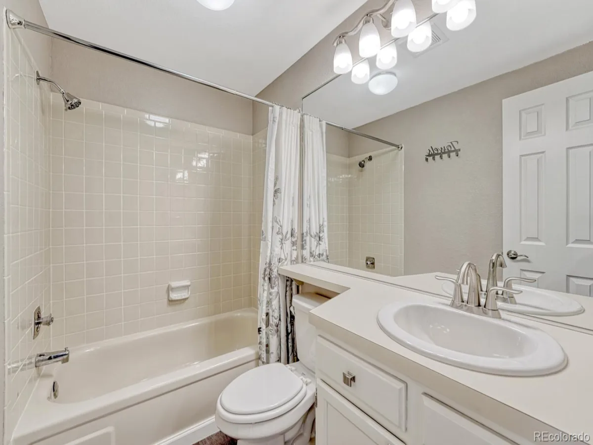 14165 E Quinn Circle Aurora CO 80015 MLS #REC1663084 06162026215836 1200 27