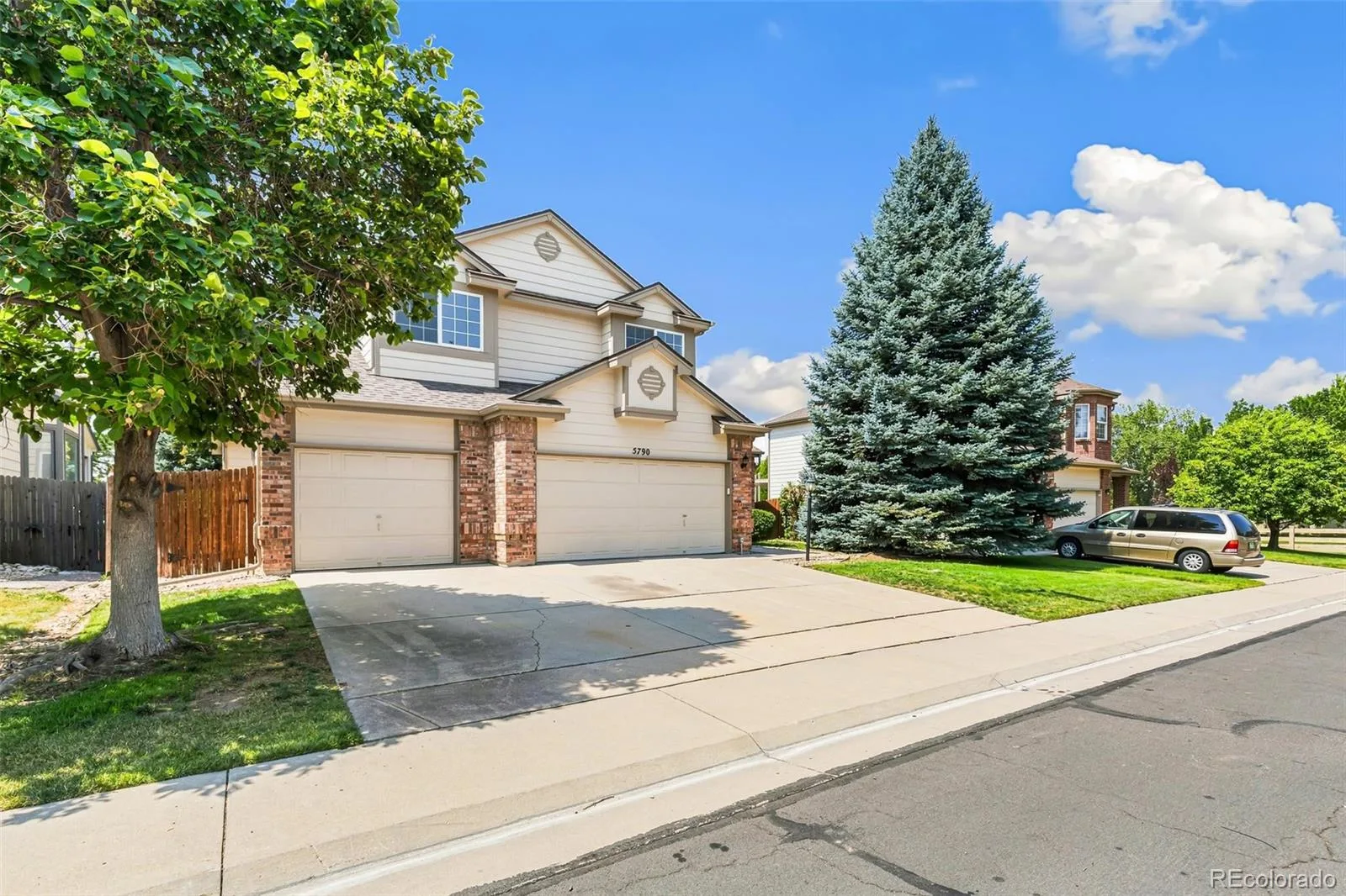 5790 S Danube Circle Aurora CO 80015 | MLS #REC1668327 08232026182553 1600 2
