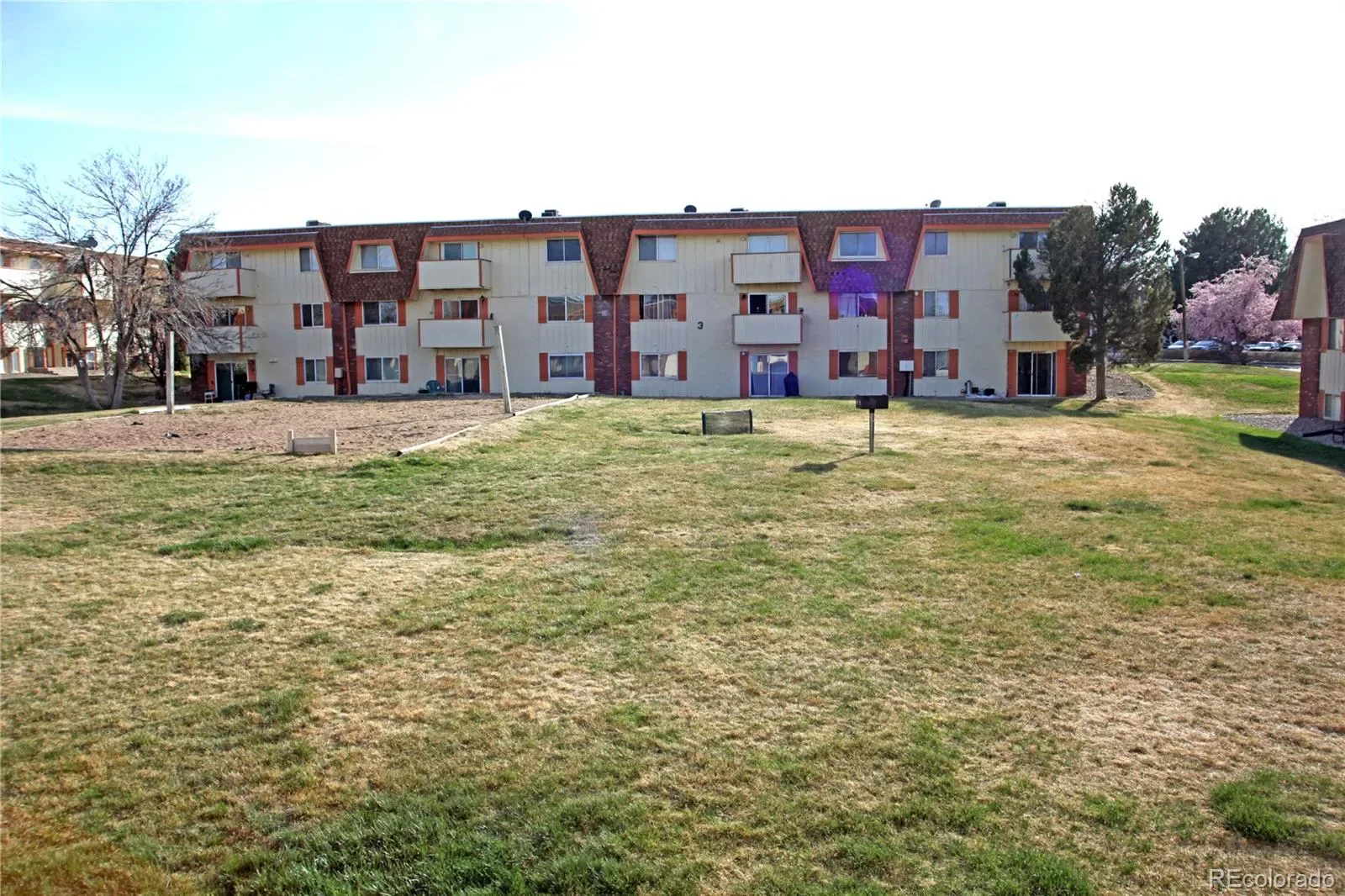 10211 Ura Lane #2-208 Thornton CO 80260 MLS #REC1668348 03312026145339 1600 23
