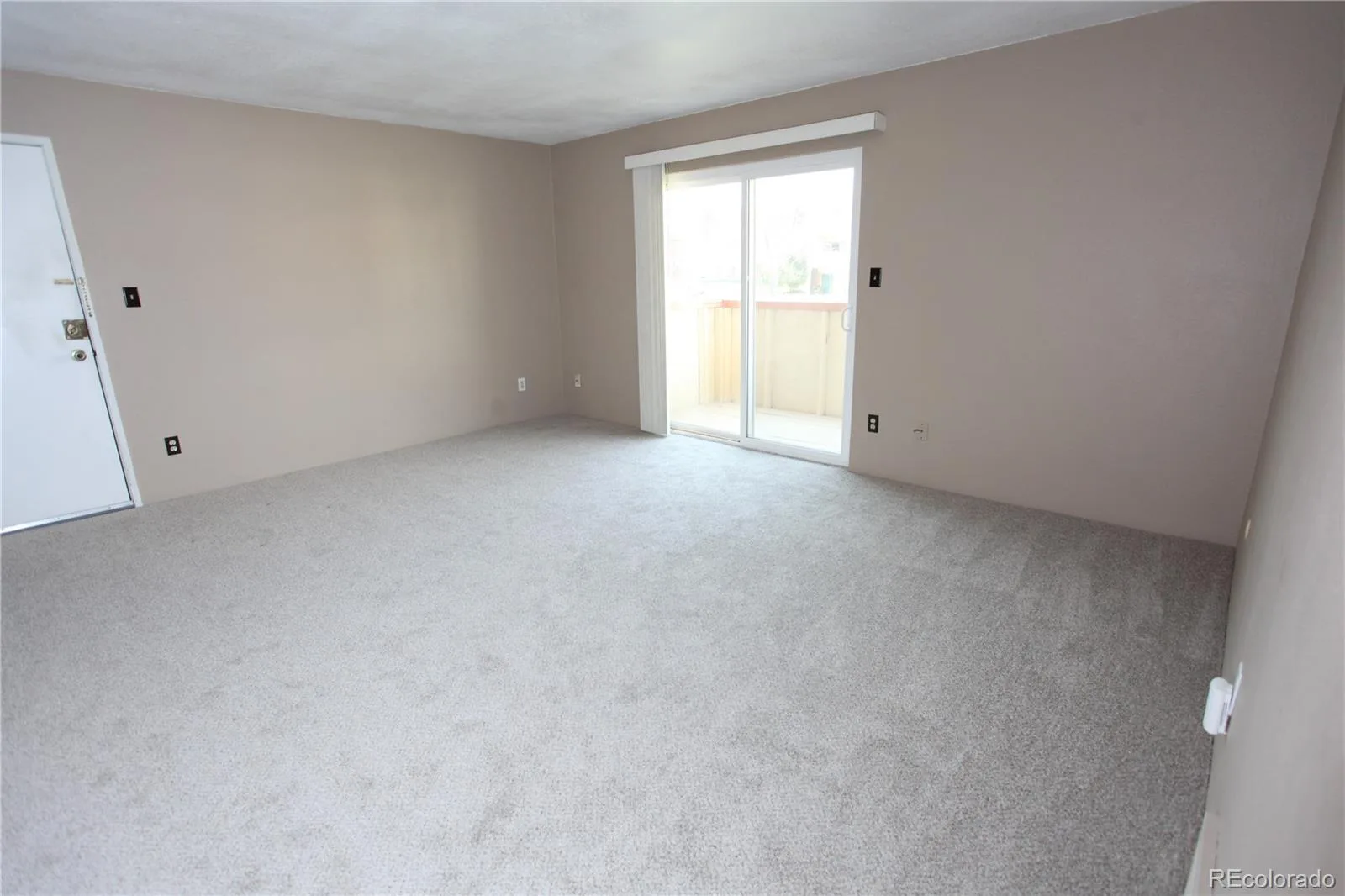 10211 Ura Lane #2-208 Thornton CO 80260 | MLS #REC1668348 08112026201555 1600 12