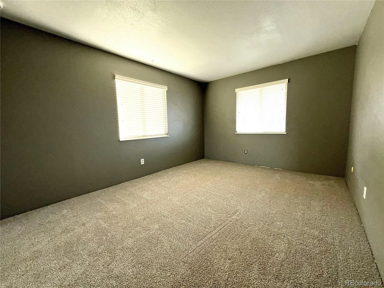 10211 Ura Lane #2-208 Thornton CO 80260 | MLS #REC1668348 08112026201555 1600 20