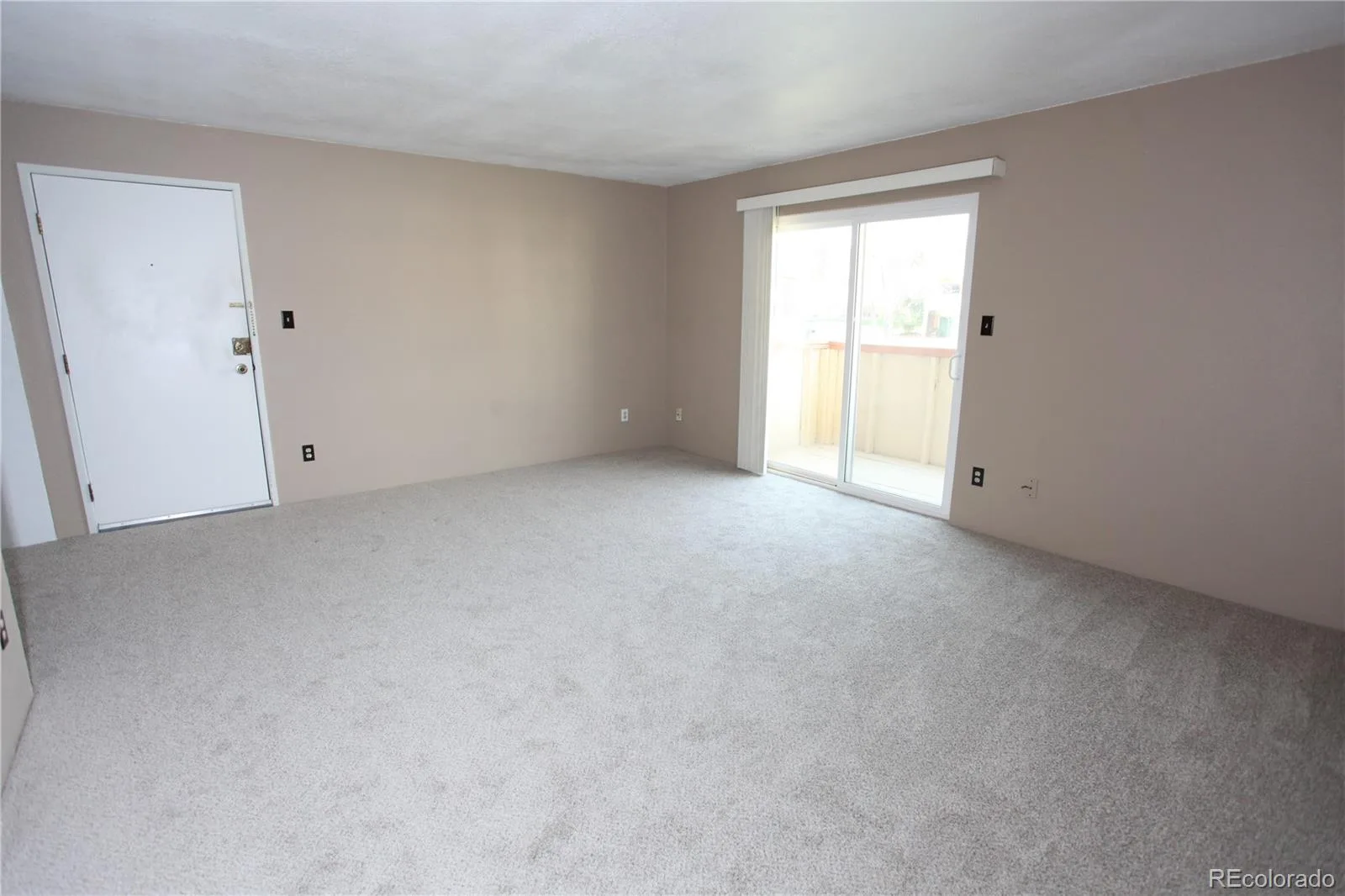 10211 Ura Lane #2-208 Thornton CO 80260 | MLS #REC1668348 08112026201555 1600 9