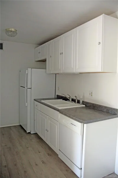 10211 Ura Lane #2-208 Thornton CO 80260 | MLS #REC1668348 08112026201555 800 1