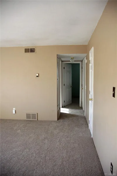 10211 Ura Lane #2-208 Thornton CO 80260 | MLS #REC1668348 08112026201555 800 13