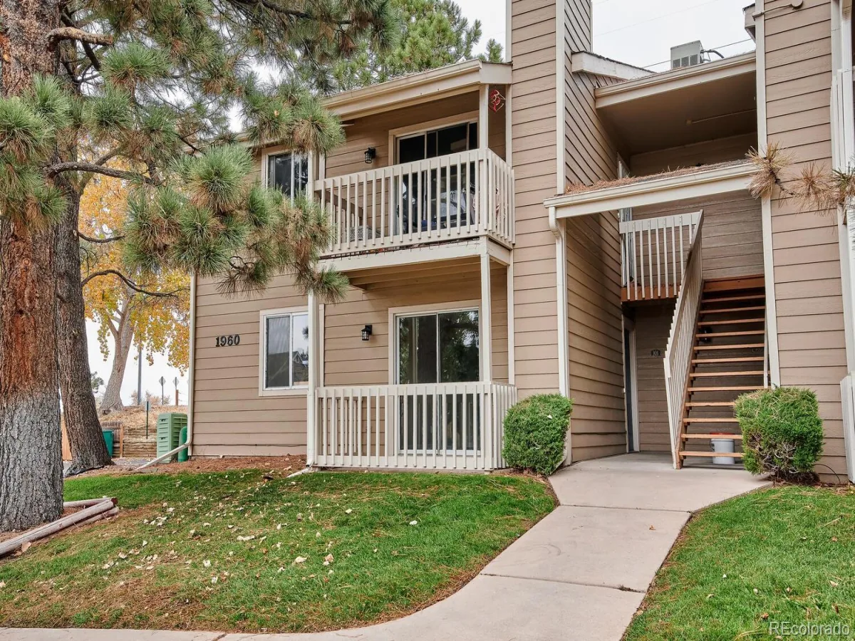 1960 S Xanadu Way #101 Aurora CO 80014 | MLS #REC1668522 08242026161003 1200 1