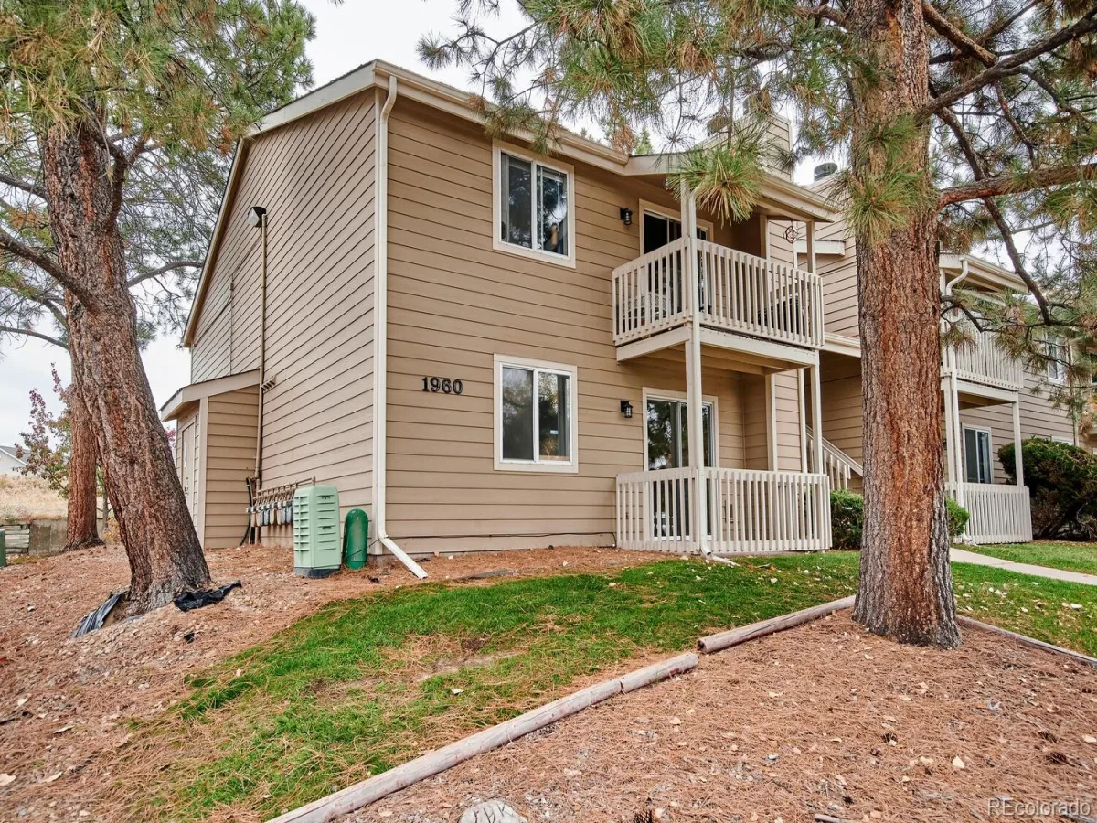 1960 S Xanadu Way #101 Aurora CO 80014 | MLS #REC1668522 08242026161003 1200 2