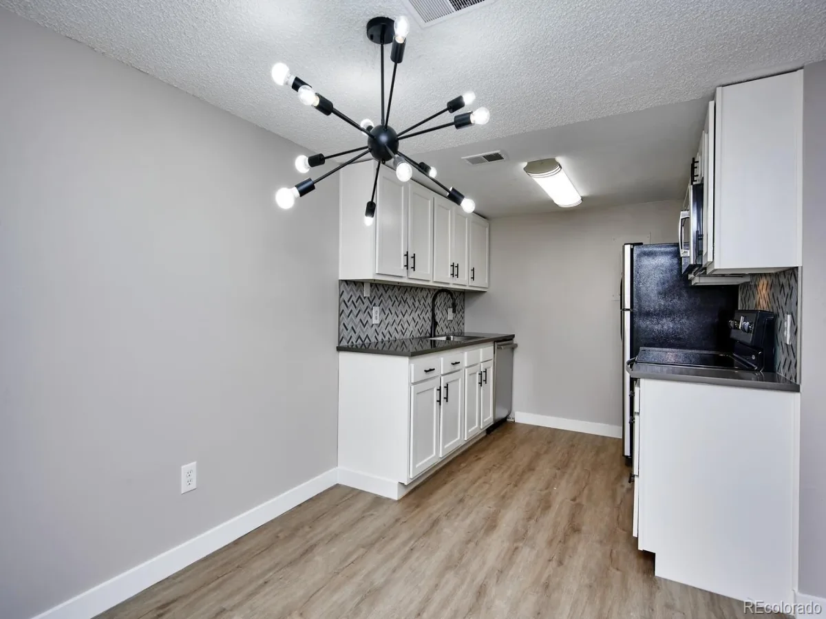 1960 S Xanadu Way #101 Aurora CO 80014 | MLS #REC1668522 08242026161003 1200 6