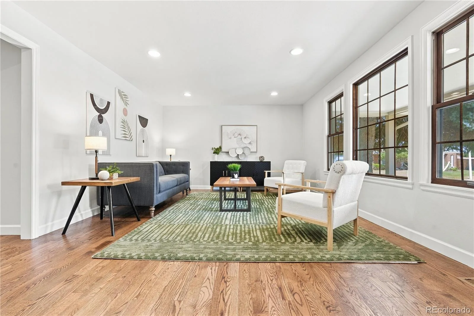 4075 S Poplar Way Denver CO 80237 | MLS #REC1669392 08292026224407 1600 12