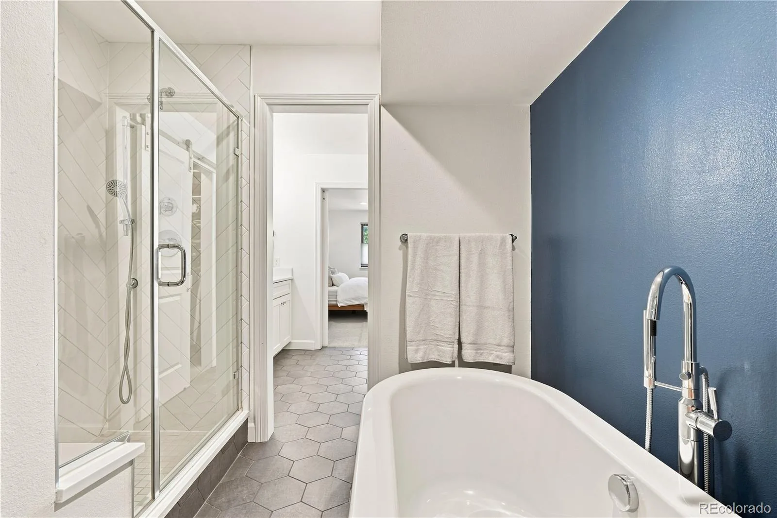 4075 S Poplar Way Denver CO 80237 | MLS #REC1669392 08292026224407 1600 20