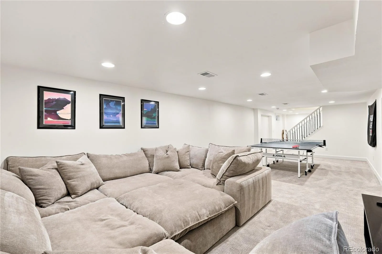 4075 S Poplar Way Denver CO 80237 | MLS #REC1669392 08292026224407 1600 28