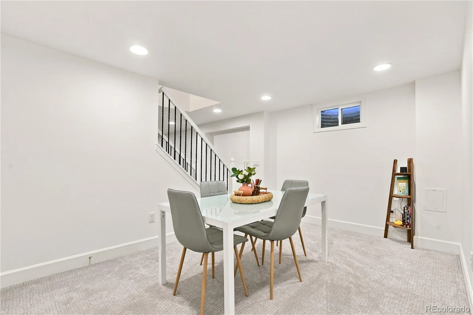 4075 S Poplar Way Denver CO 80237 | MLS #REC1669392 08292026224407 1600 30