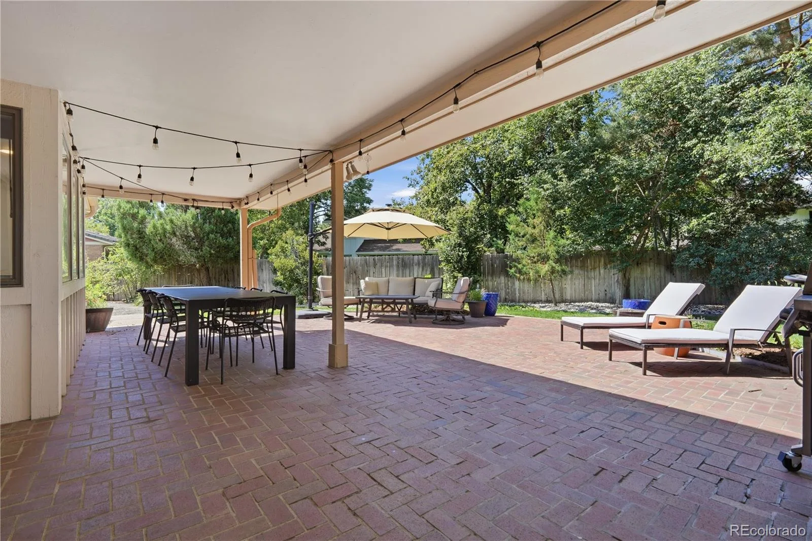 4075 S Poplar Way Denver CO 80237 | MLS #REC1669392 08292026224407 1600 38