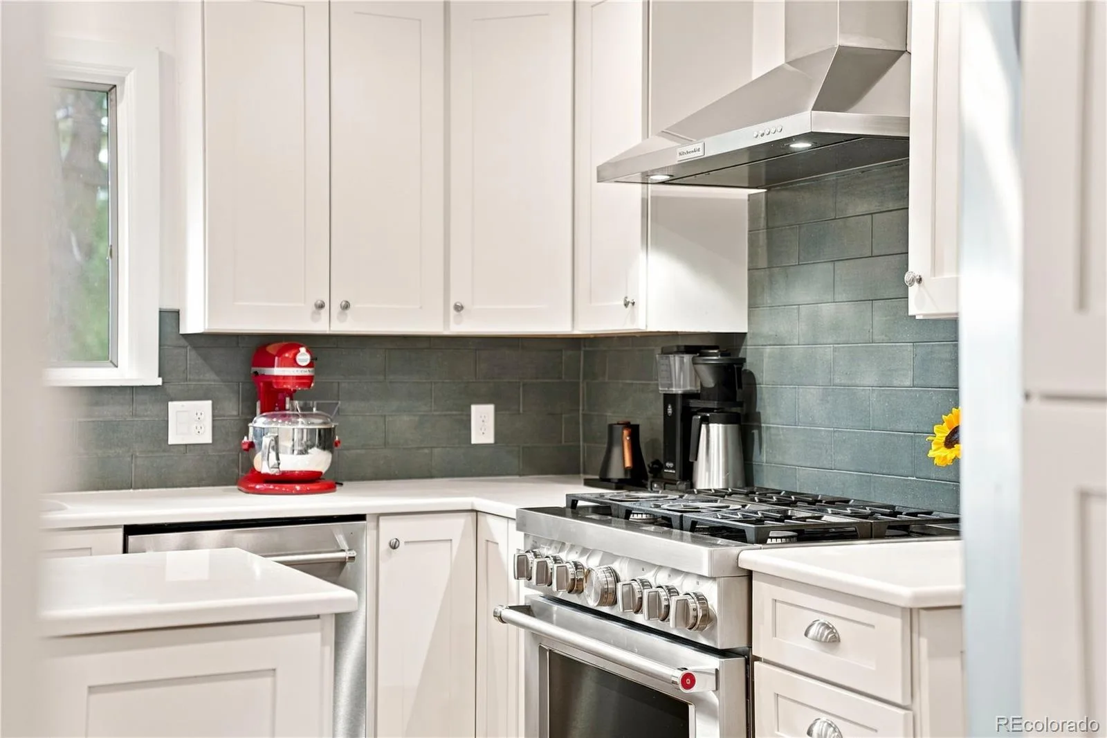 4075 S Poplar Way Denver CO 80237 | MLS #REC1669392 08292026224407 1600 7