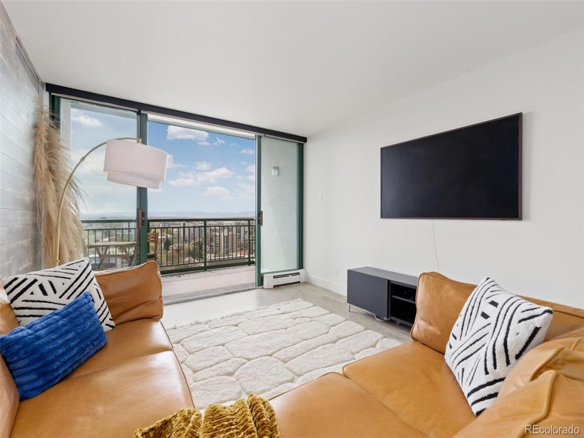 550 E 12th Avenue #1905 Denver CO 80203 | MLS #REC1669411 MLS #REC1669411 image #0