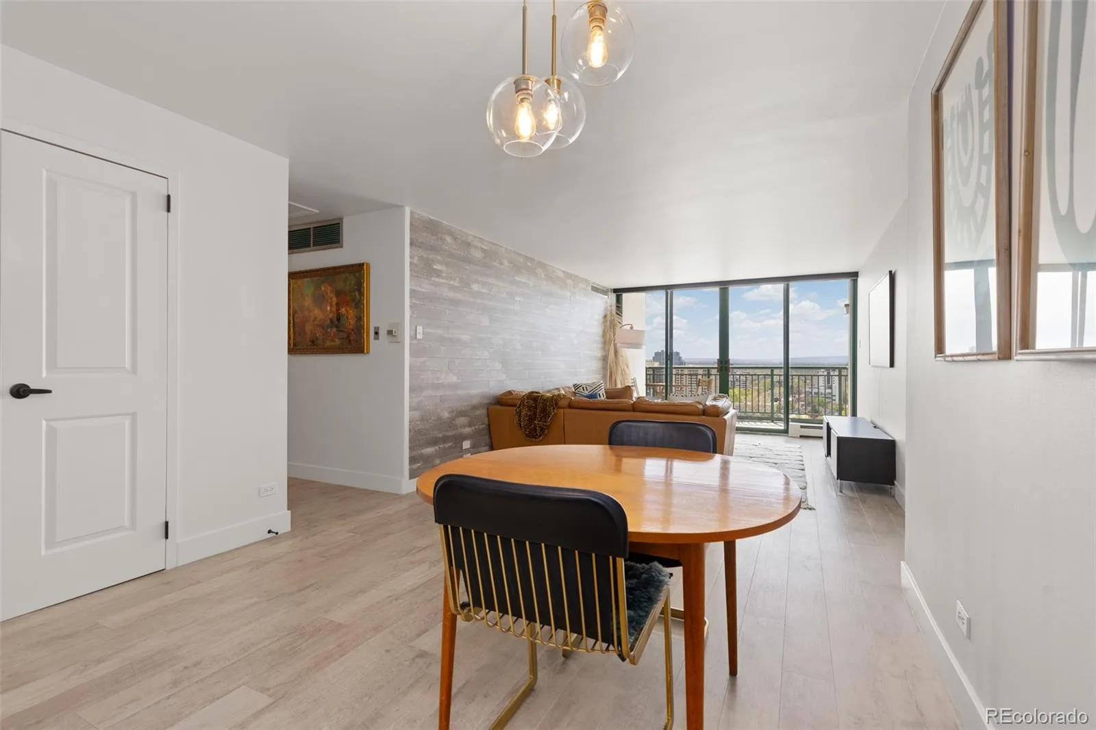 550 E 12th Avenue #1905 Denver CO 80203 MLS #REC1669411 07102026180155 1600 15