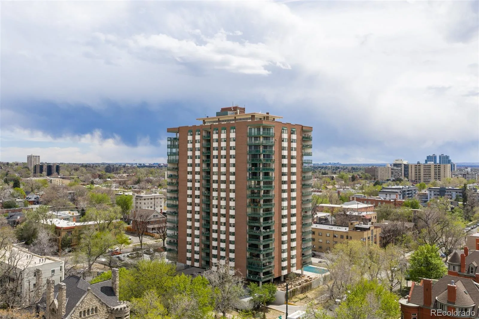 550 E 12th Avenue #1905 Denver CO 80203 MLS #REC1669411 07102026180155 1600 45