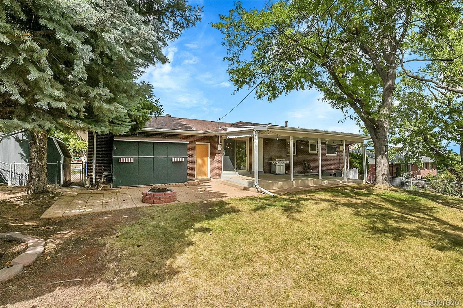 12036 W Wisconsin Drive Lakewood CO 80228 MLS #REC1669418 06092026072713 1600 27