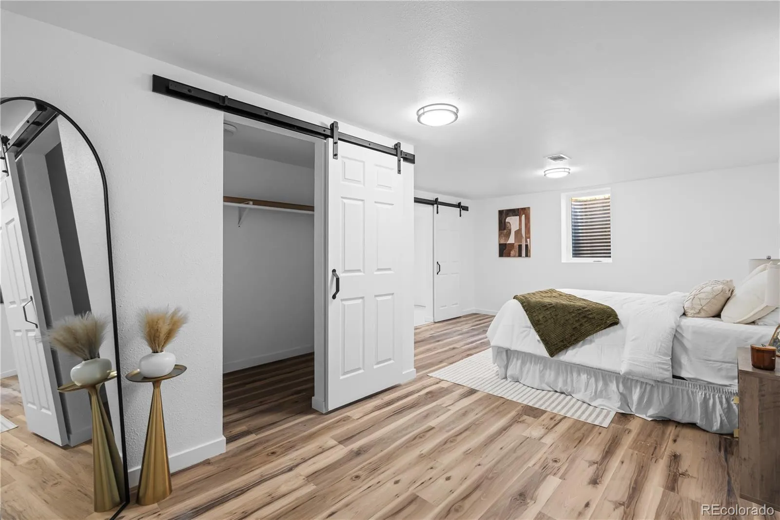 3541 N Monaco Parkway Denver CO 80207 MLS #REC1669824 05252026200810 1600 18