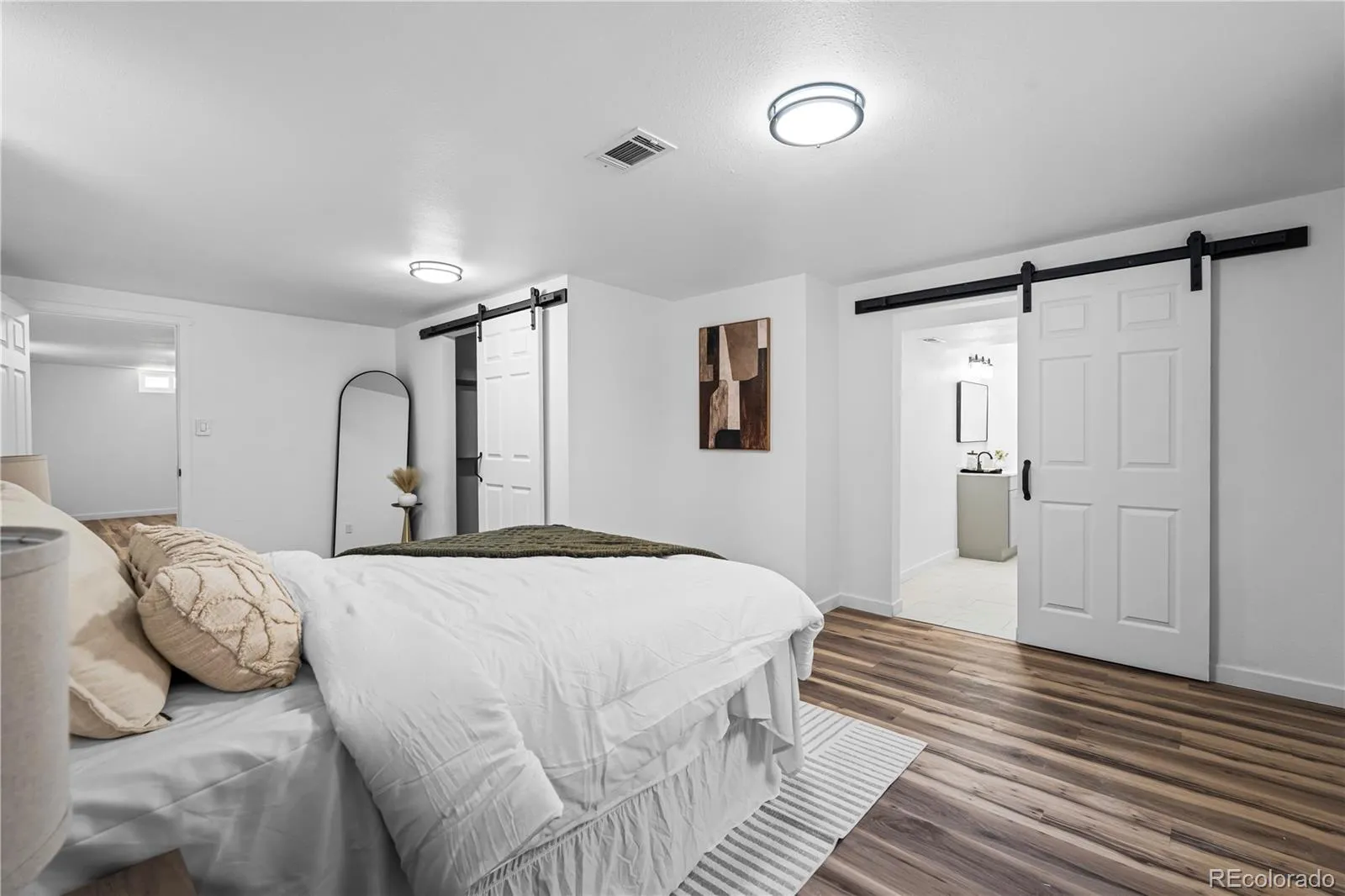 3541 N Monaco Parkway Denver CO 80207 MLS #REC1669824 05252026200810 1600 19