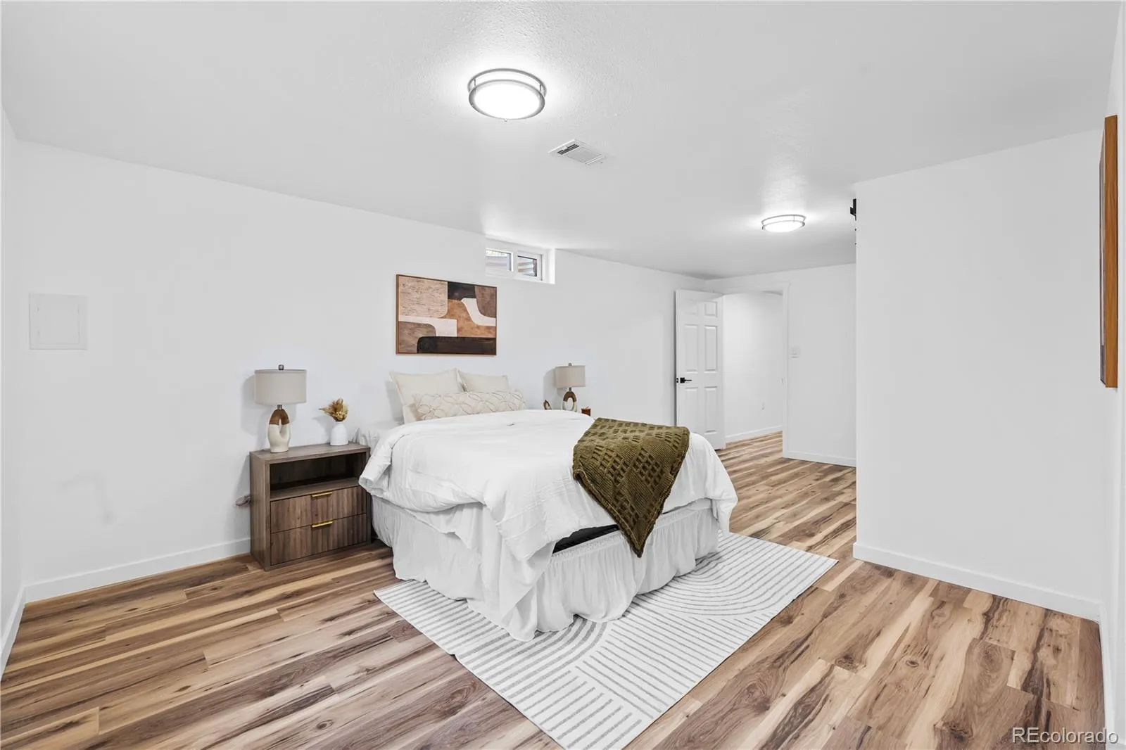 3541 N Monaco Parkway Denver CO 80207 MLS #REC1669824 05252026200810 1600 20