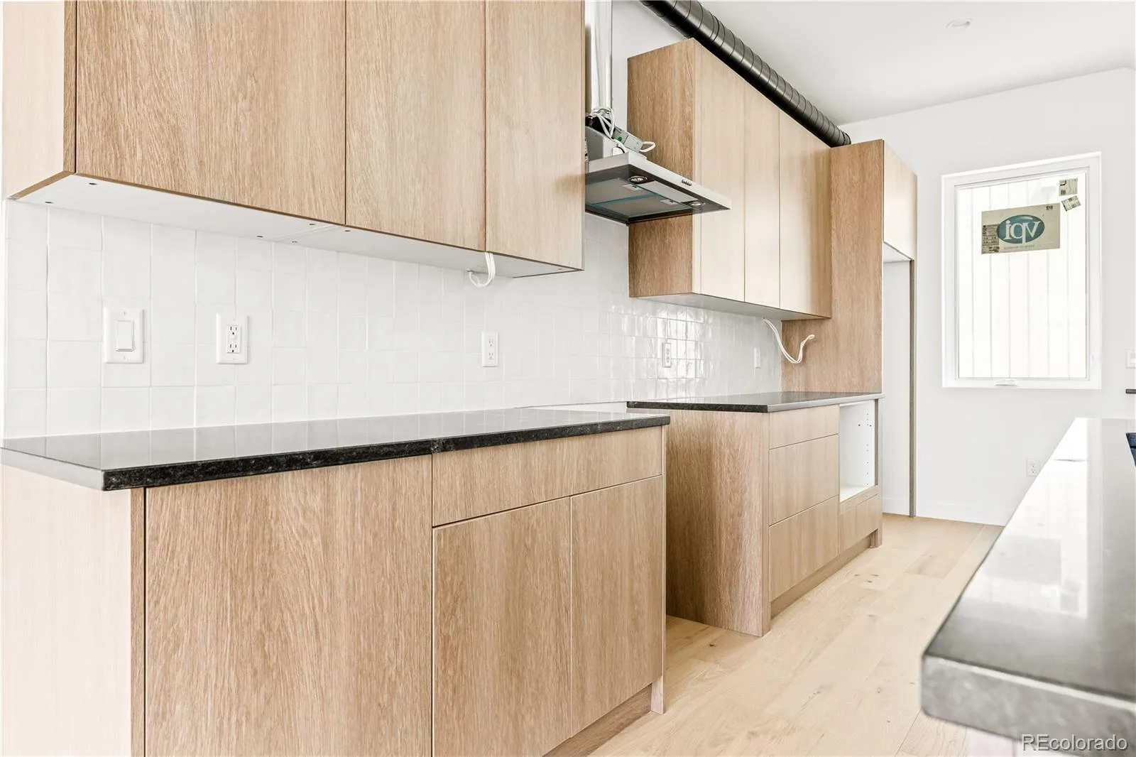 1242 Yates Street #2 Denver CO 80204 MLS #REC1670109 06102026003634 1600 15
