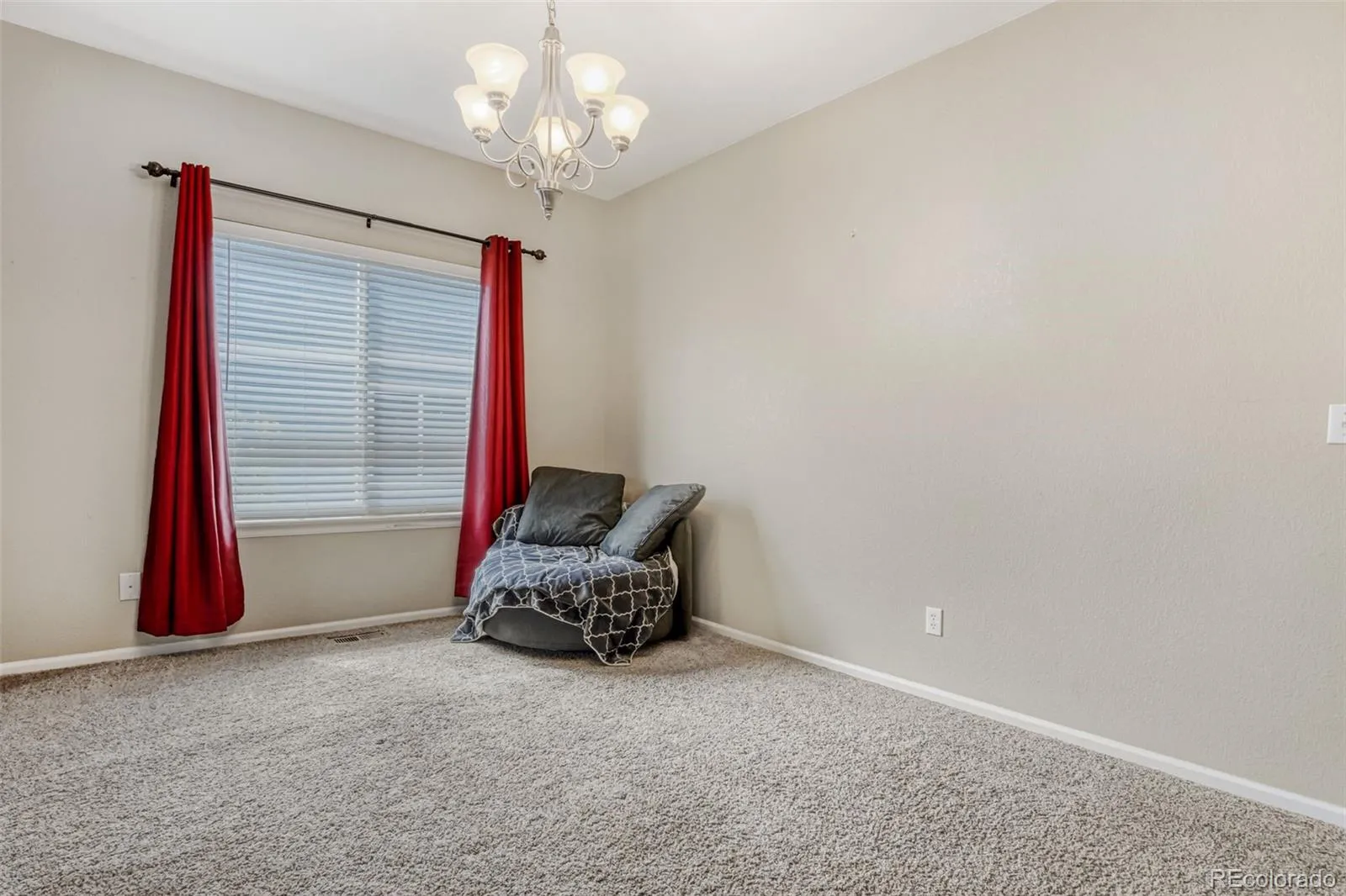 6668 S Killarney Court Aurora CO 80016 MLS #REC1671204 05052026191428 1600 10