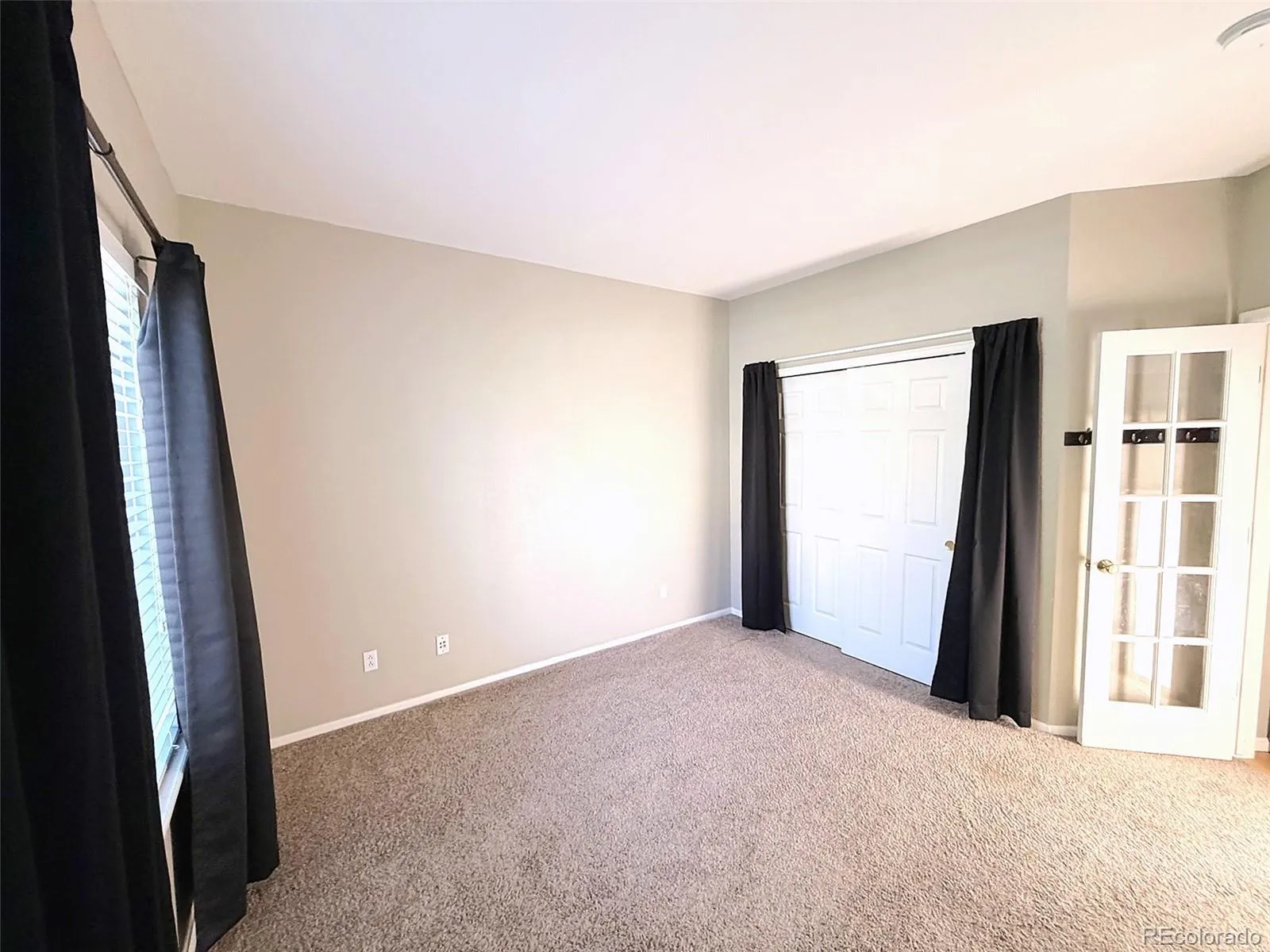 6668 S Killarney Court Aurora CO 80016 MLS #REC1671204 05052026191428 1600 14