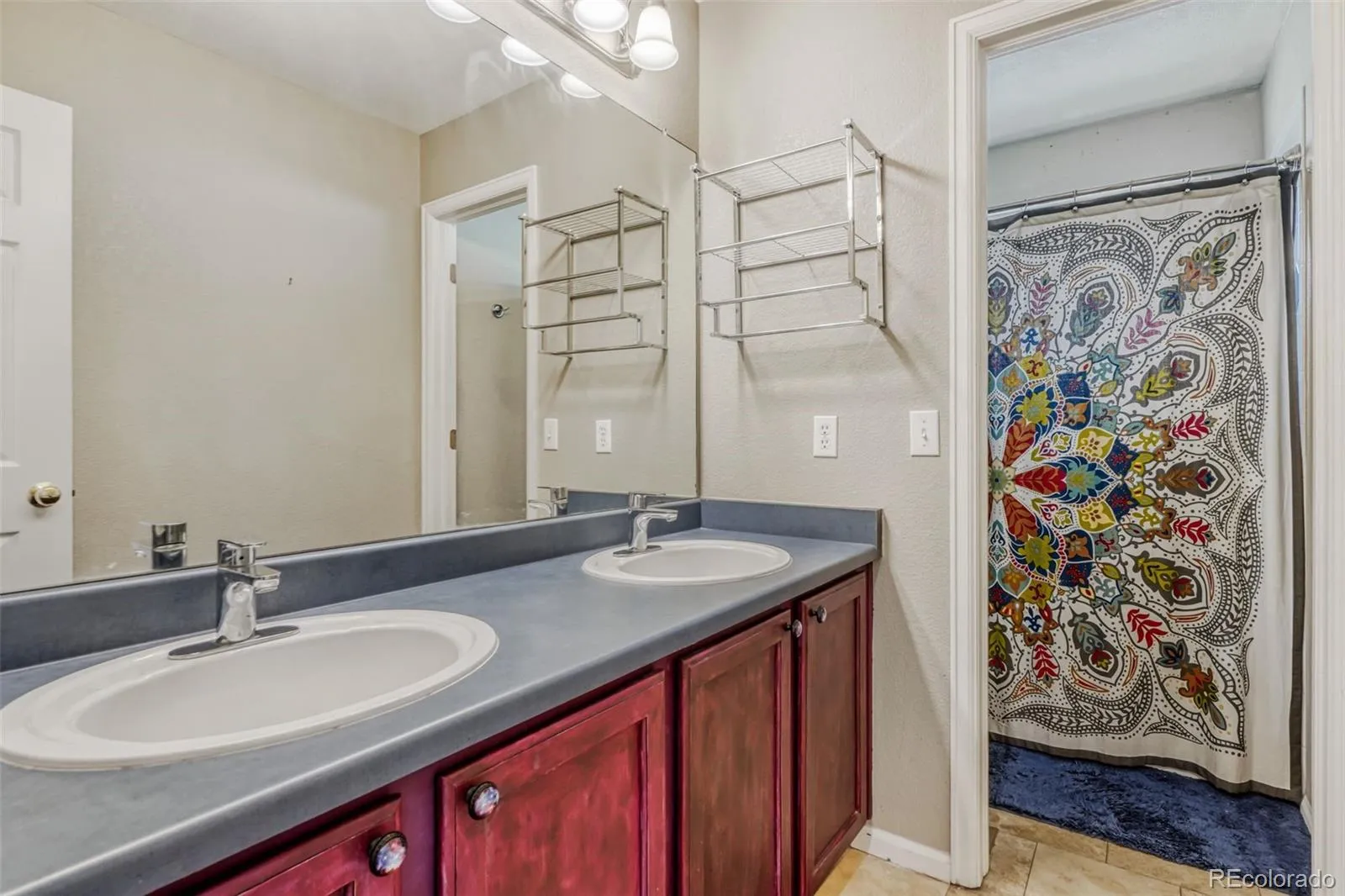 6668 S Killarney Court Aurora CO 80016 MLS #REC1671204 05052026191428 1600 26