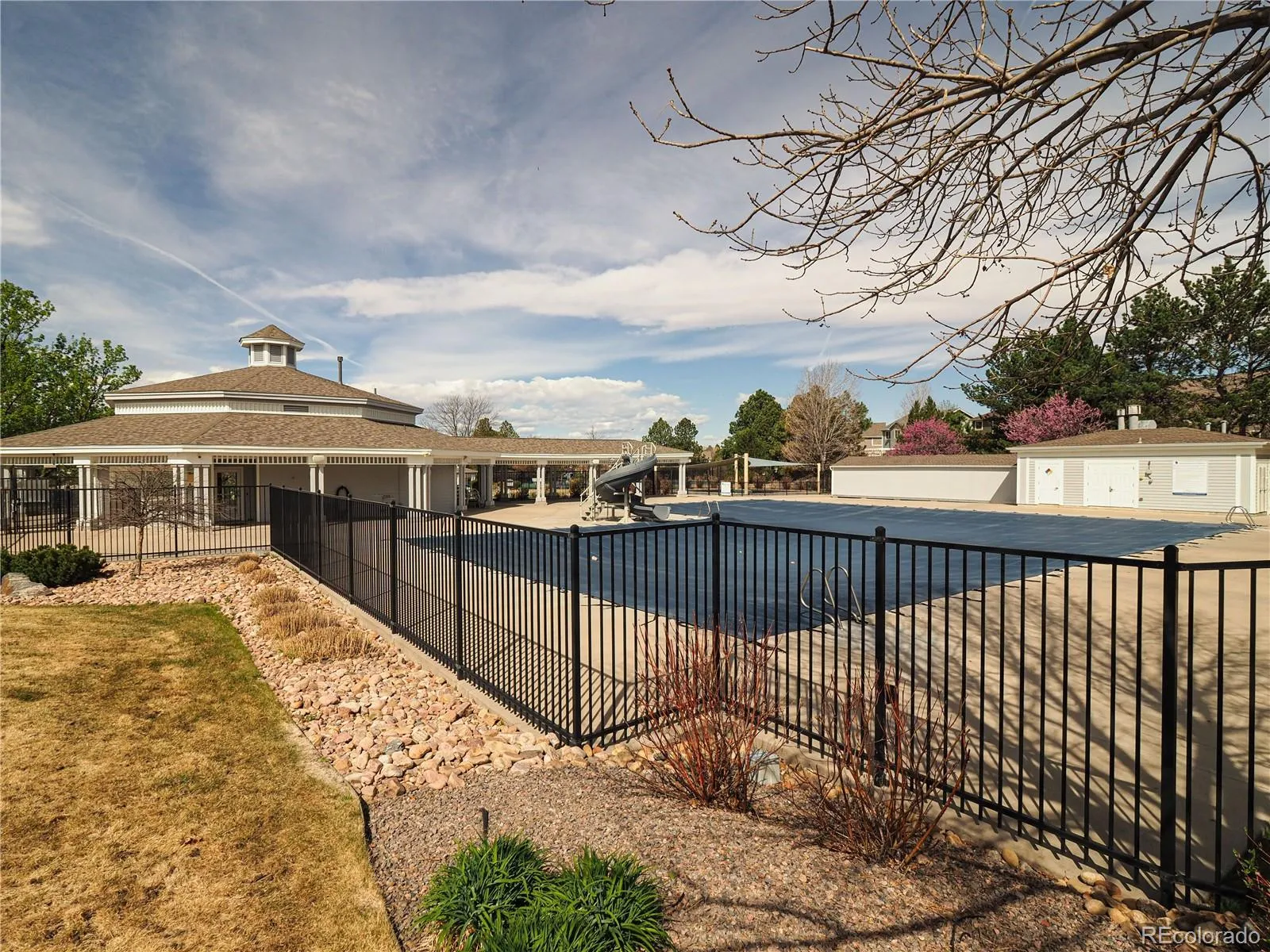 6668 S Killarney Court Aurora CO 80016 MLS #REC1671204 05052026191428 1600 32