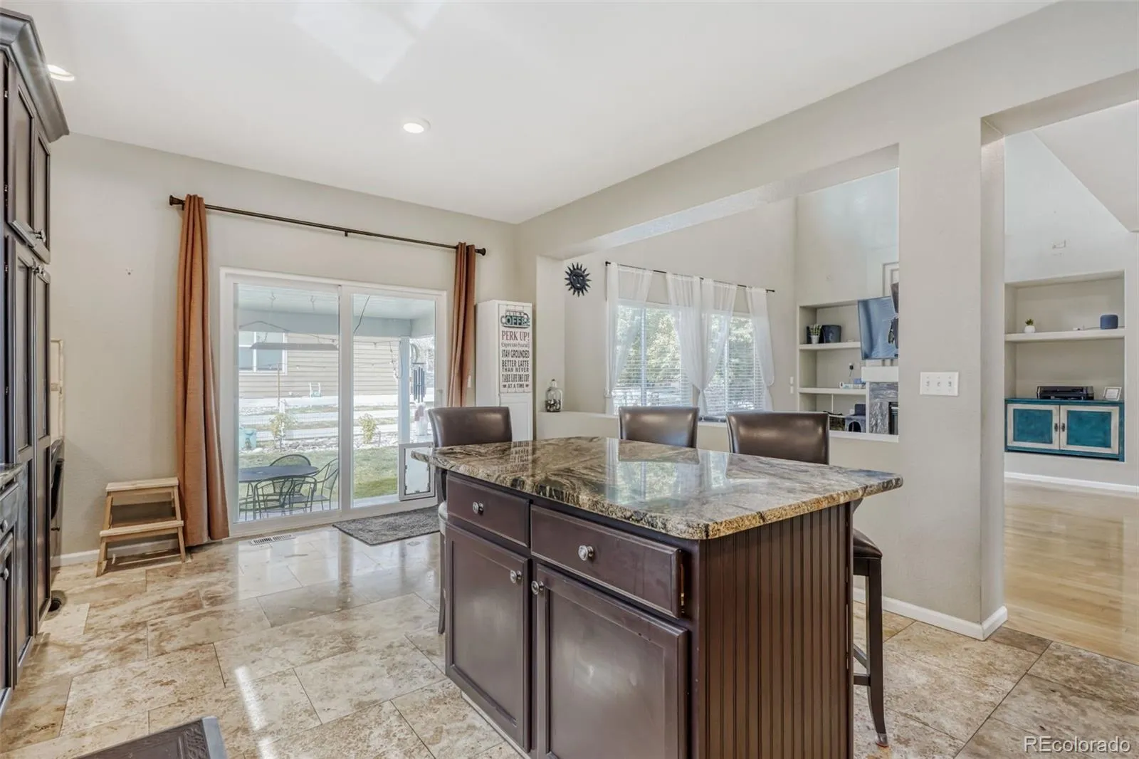 6668 S Killarney Court Aurora CO 80016 MLS #REC1671204 05052026191428 1600 4