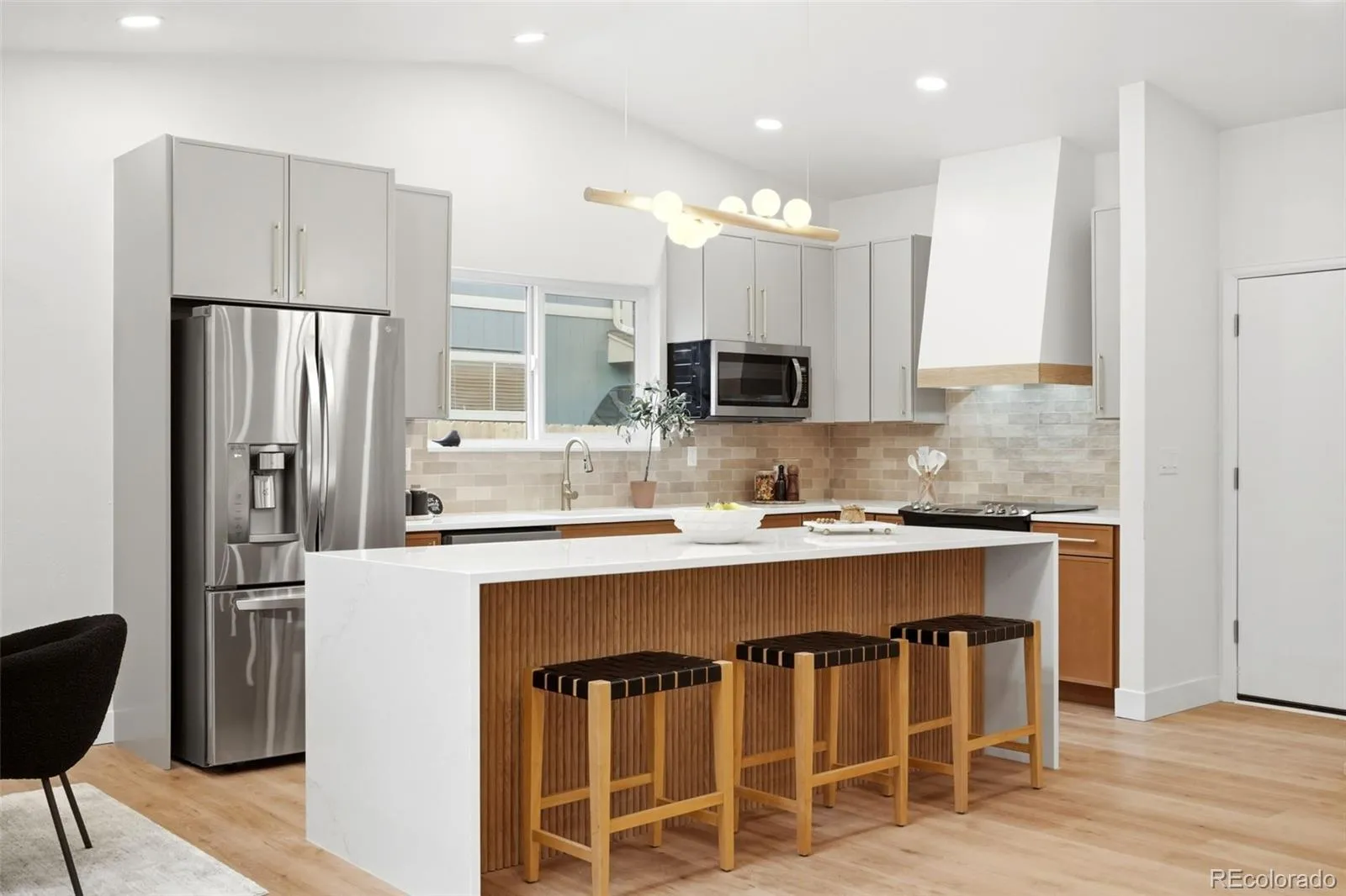 8191 Everett Way Arvada CO 80005 MLS #REC1671295 05232026092019 1600 8